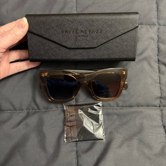 Prive Revaux Key Largo Polarized Sunglasses Crystal Nude main image 4